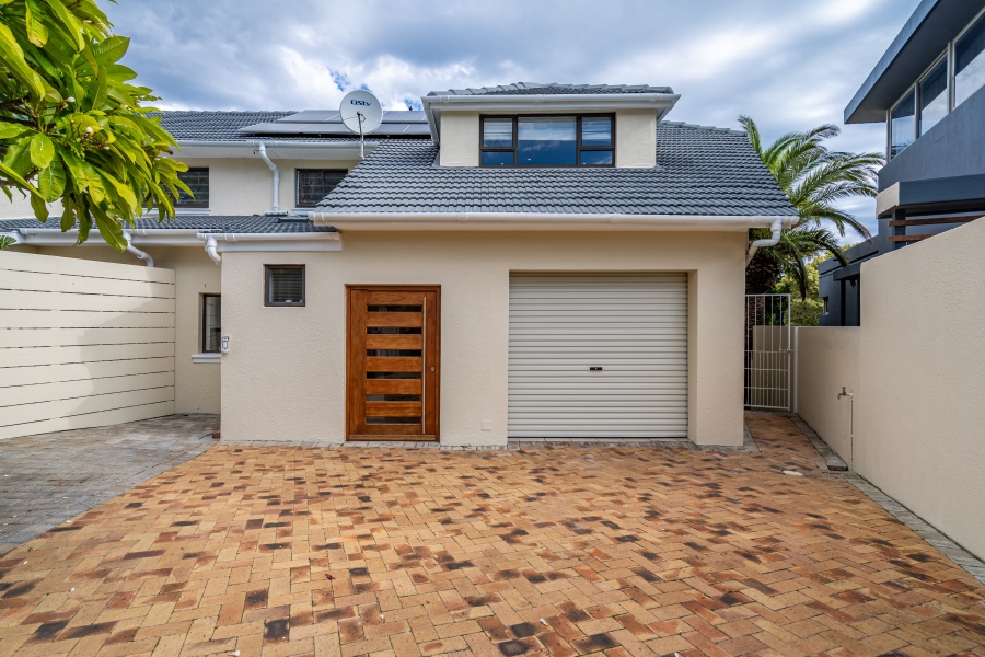 3 Bedroom Property for Sale in Camps Bay Western Cape